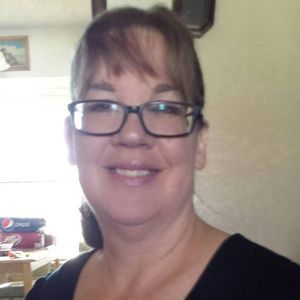 Meet your Posher, Raenita